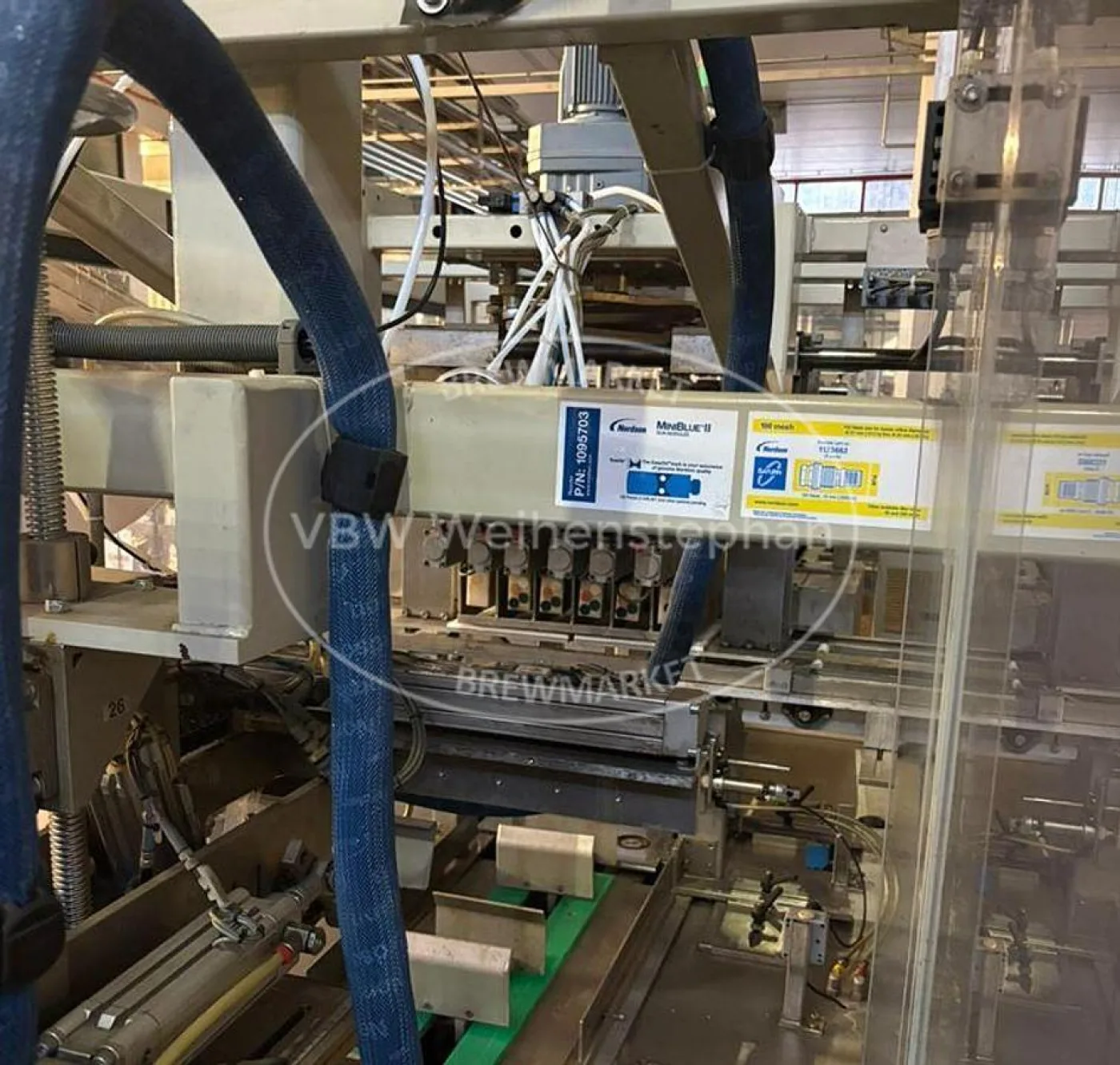 Tray packaging and shrink wrapping machine - 6