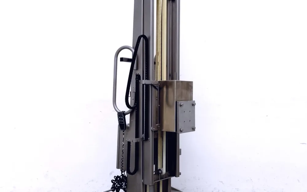 CARRELLO ELEVATORE CON PIASTRA ROTANTE – HOVMAND – MOD. S-1946