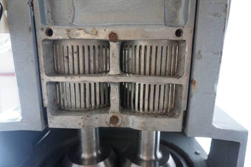 Voegele PDK 8-12 - Sieve granulator