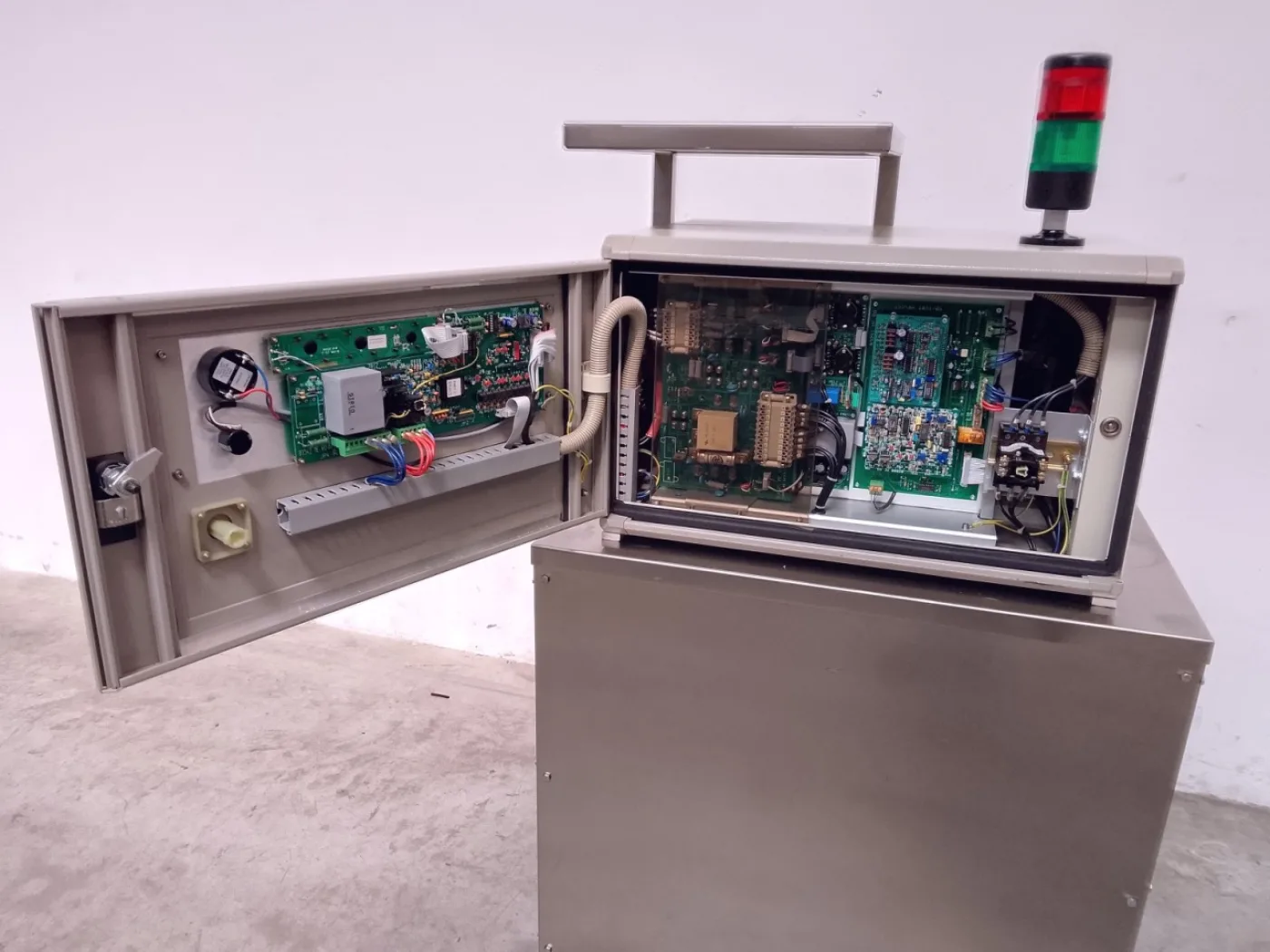 TAPPATRICE SIGILLATRICE AD INDUZIONE – MERO – MOD. MR/GST 4K-SI-IGBT - 8