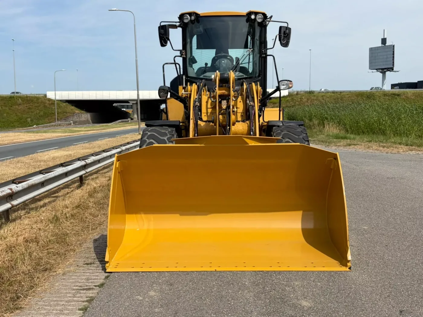 Caterpillar 926M - 8