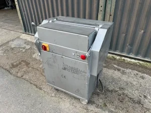 Grasselli RST520 P /CLO Skinning Machine