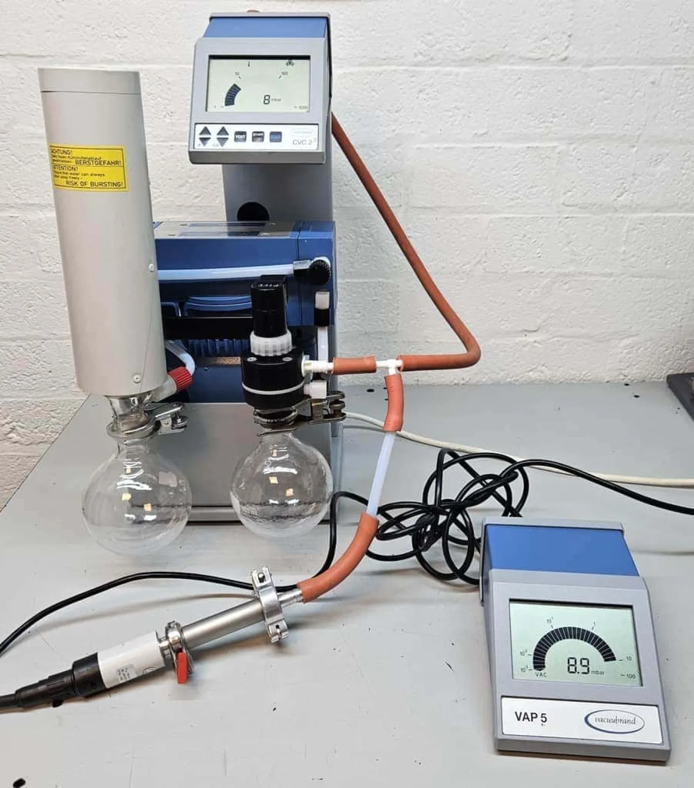 Vacuubrand mz2c cvc2 inlet opvang en koeler met condensaatopvang - 1