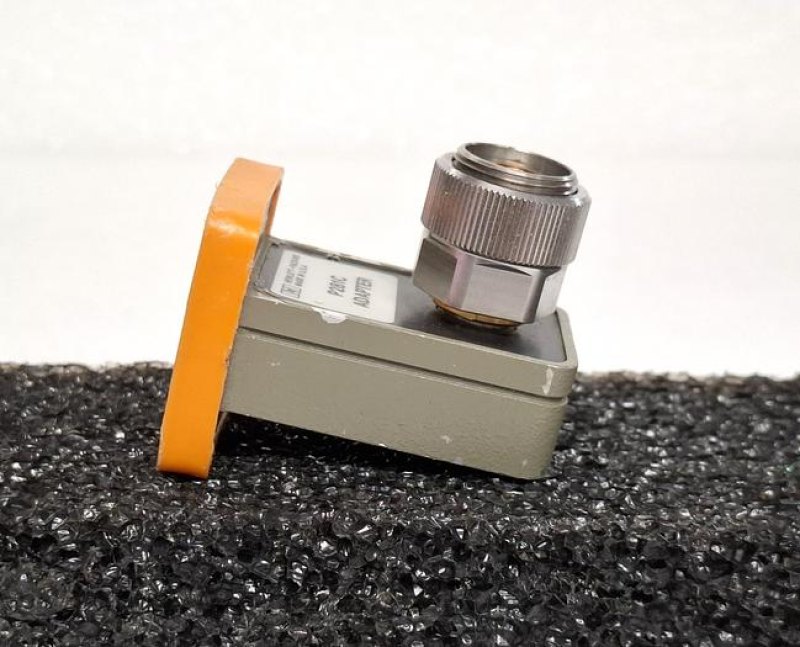 Agilent / HP P281C P-Band Waveguide to APC-7 Adapter