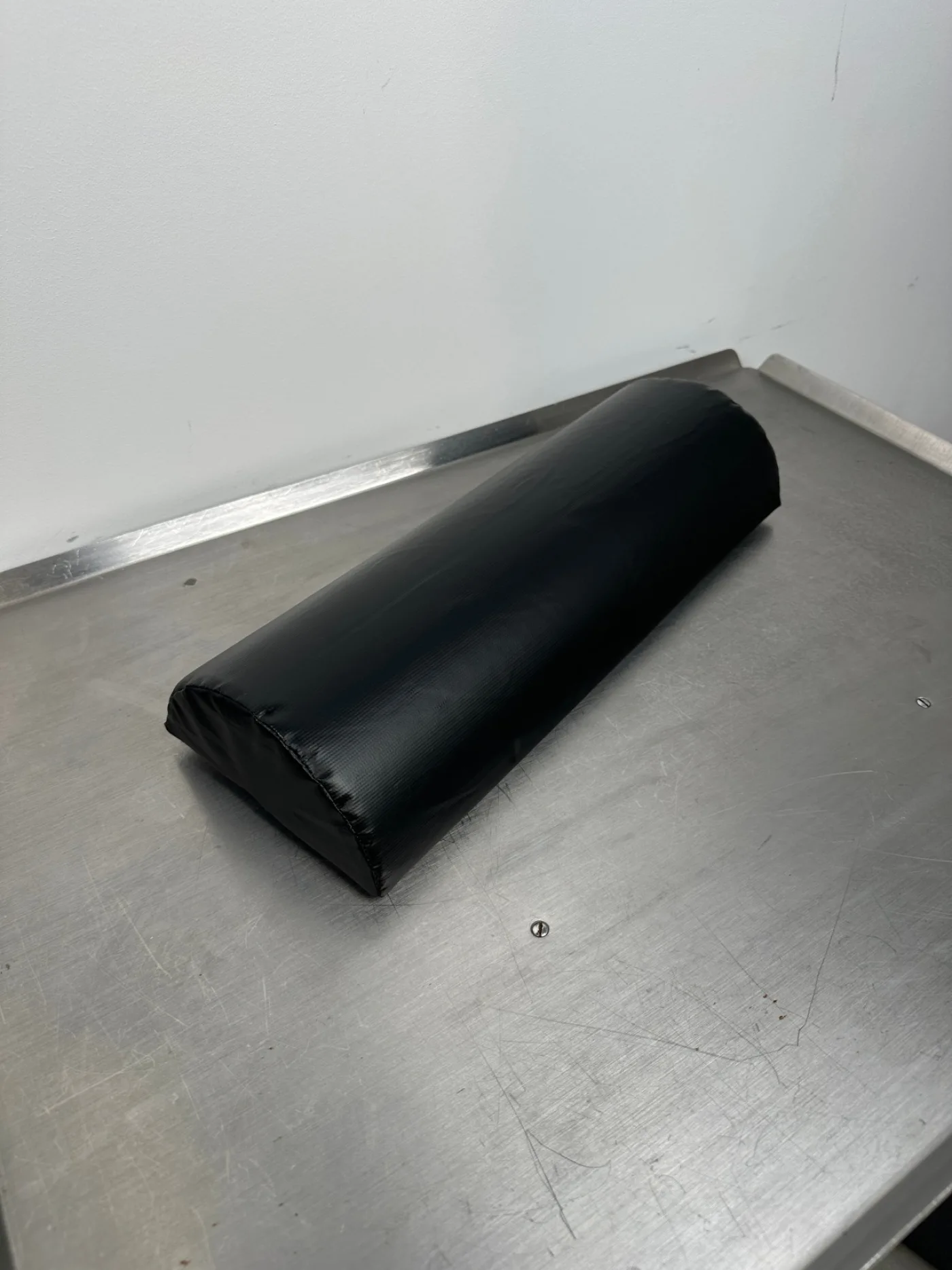 OP-Lagerungsrolle / Halbrundrolle 40×14×8cm - 1