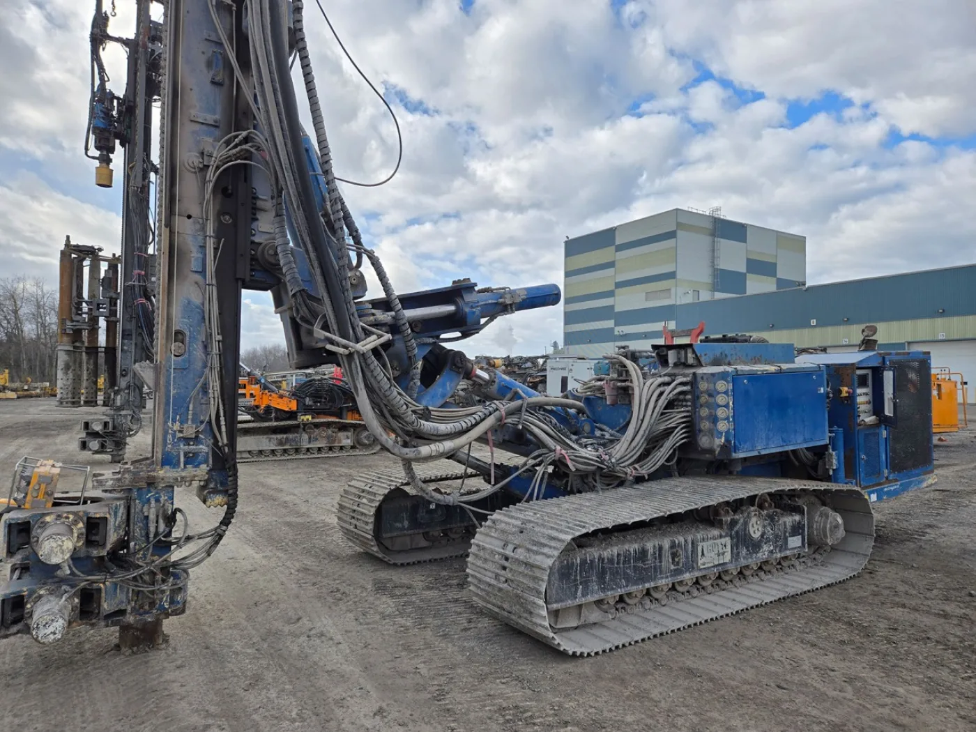 Hutte HBR 610 Micro Piling Rig - 1