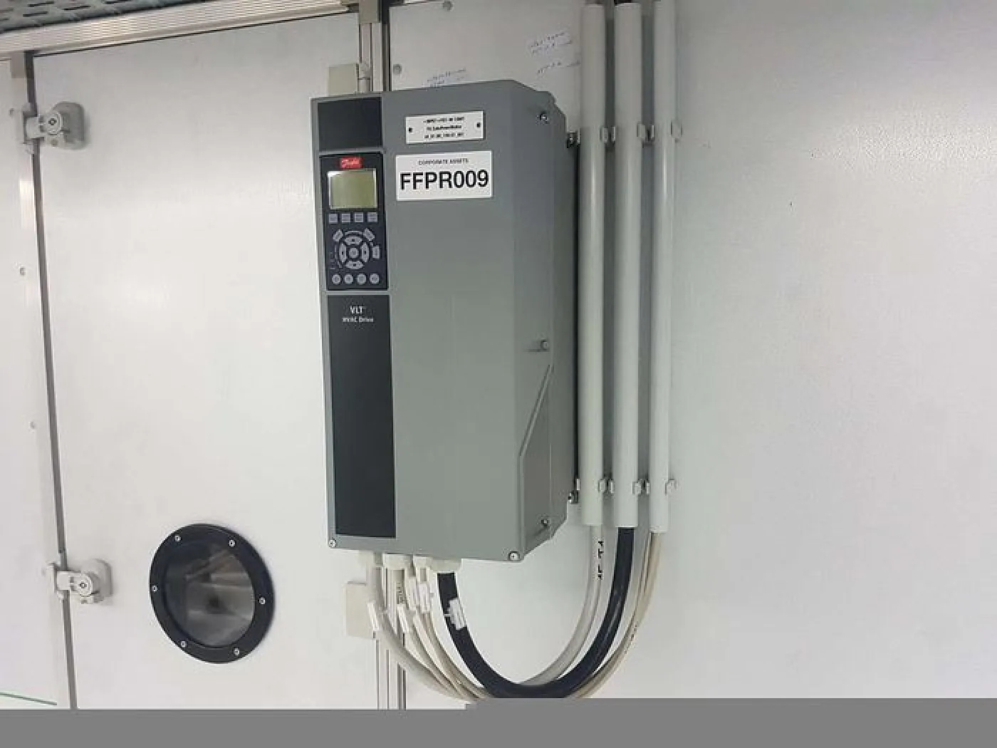DANFOSS VLT FC100 HVAC Drive - 5