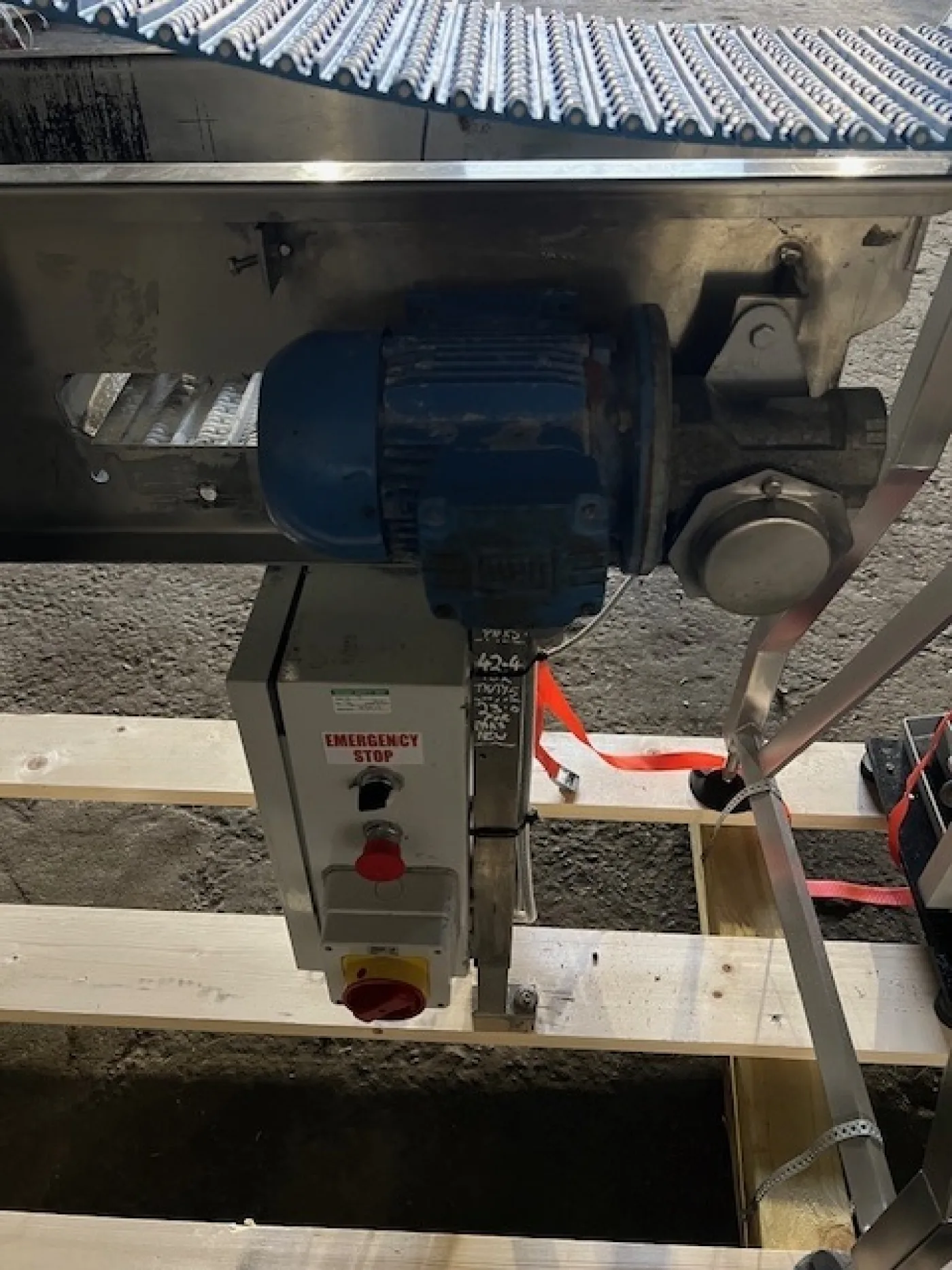 Conveyor Mini 270mm Belt Width - 2