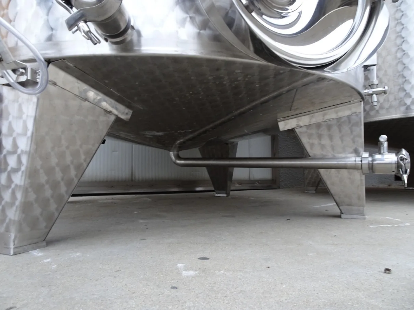 STAINLESS STEEL TANKS CAPACITY LITERS 5000 PNEUMATIC FLOATING LID CONICAL BOTTOM NEW EQUIPMENT - 7