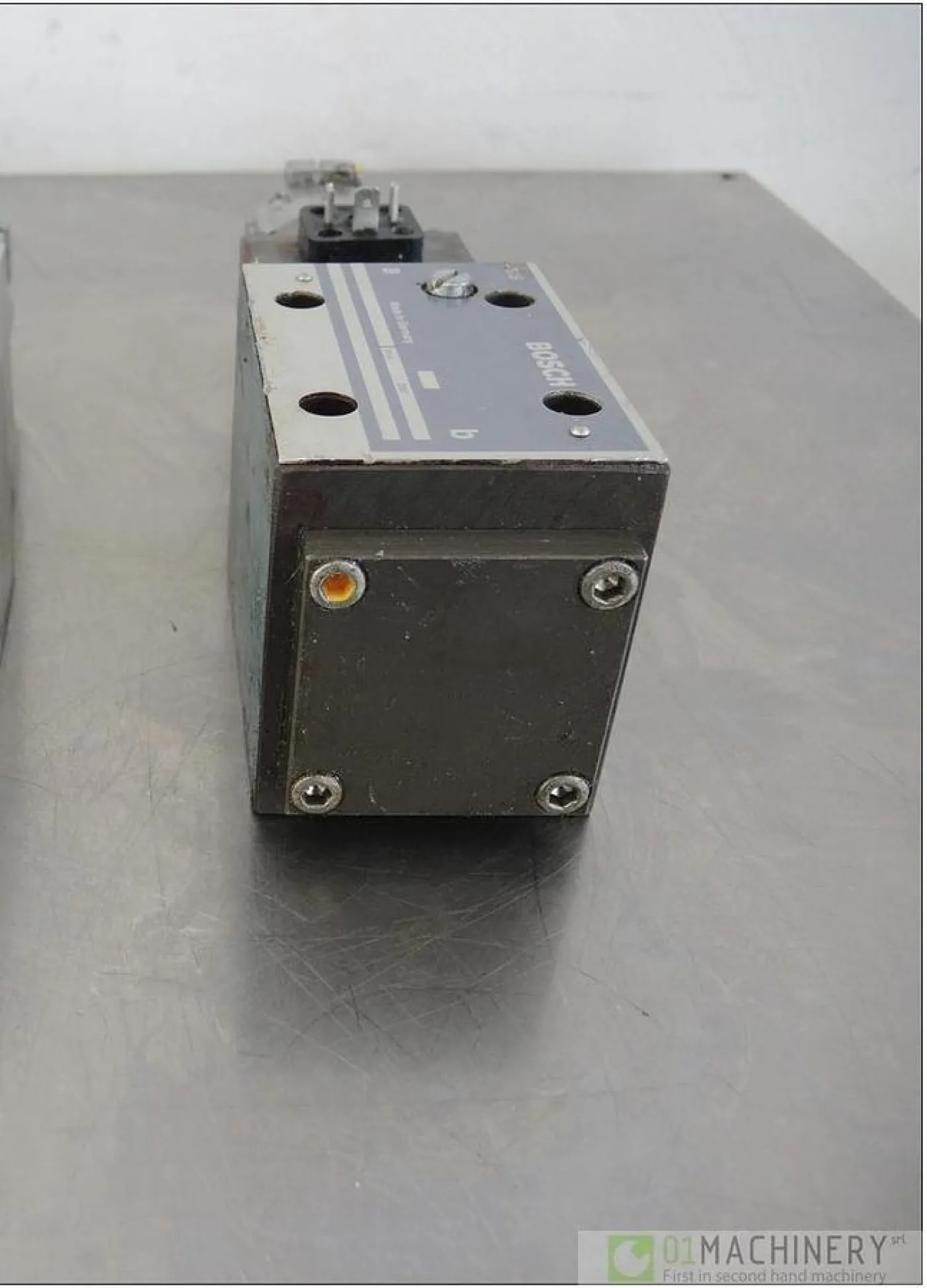 2010 BOSCH 0 811 403 001 AI1751 - 2