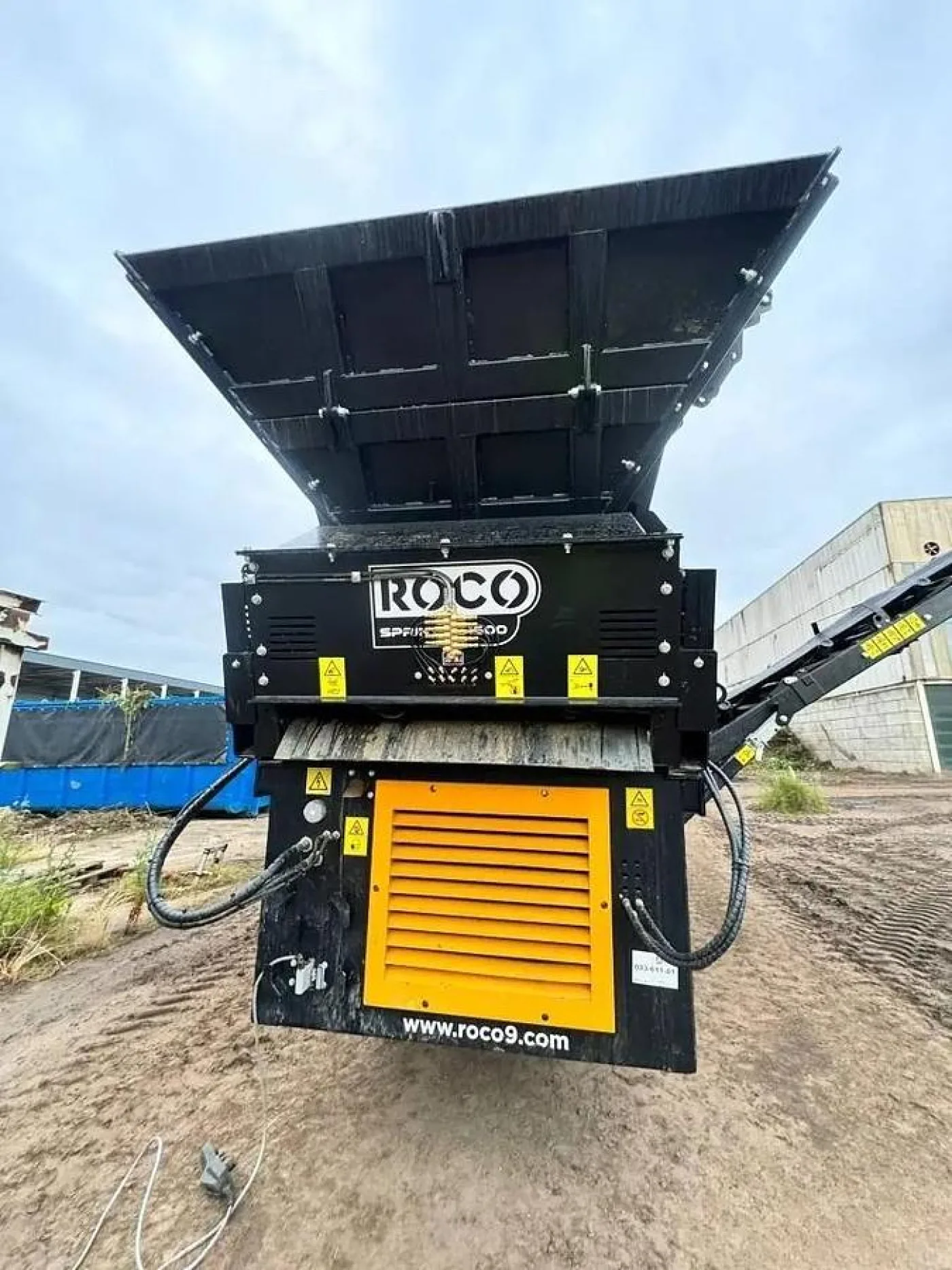 2024 Roco SPRINTER 1500 Screen Screener - 3
