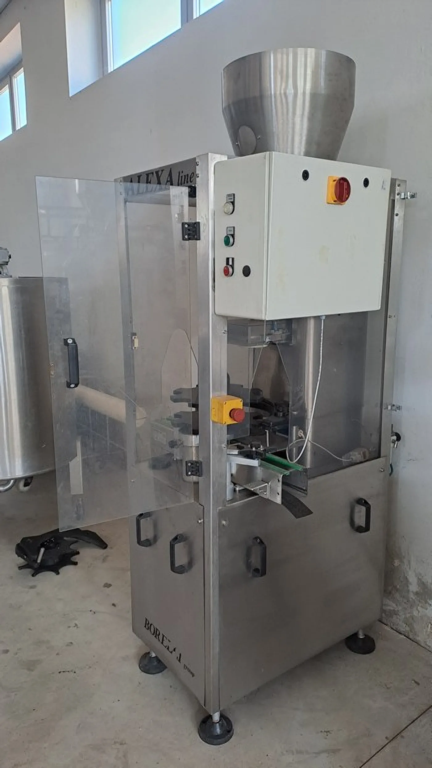 AUTOMATIC CORKING MACHINE BORELLI, MODEL ALEXA, SECOND-HAND MACHINE - 2