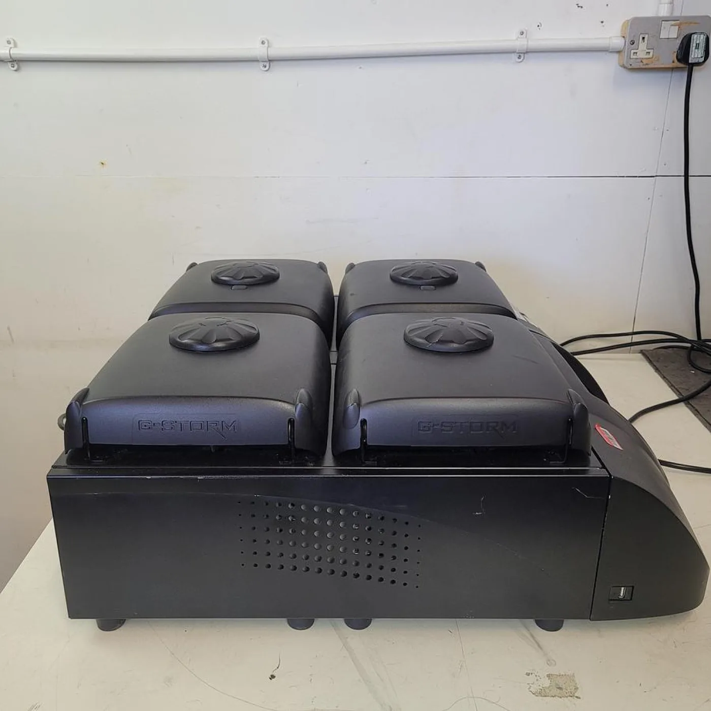 G Storm GS000004 Thermal Cycler - 5