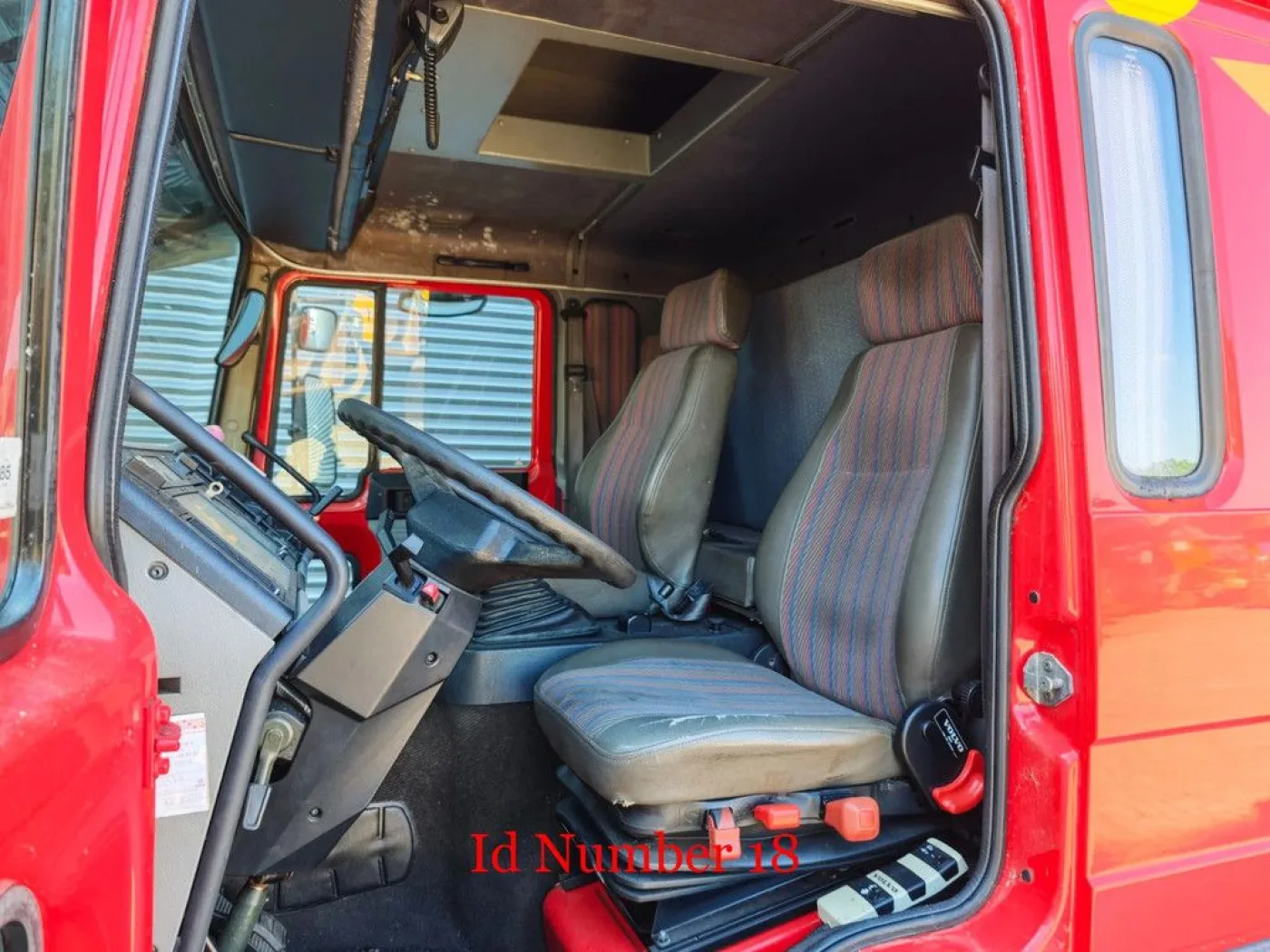 Volvo FL 6 210 Intercooler 4x2 Tailgate NL Truck! - 8