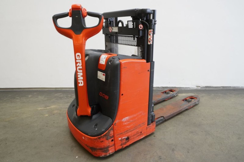 Hochhubwagen Linde D 08 1160 (2020)