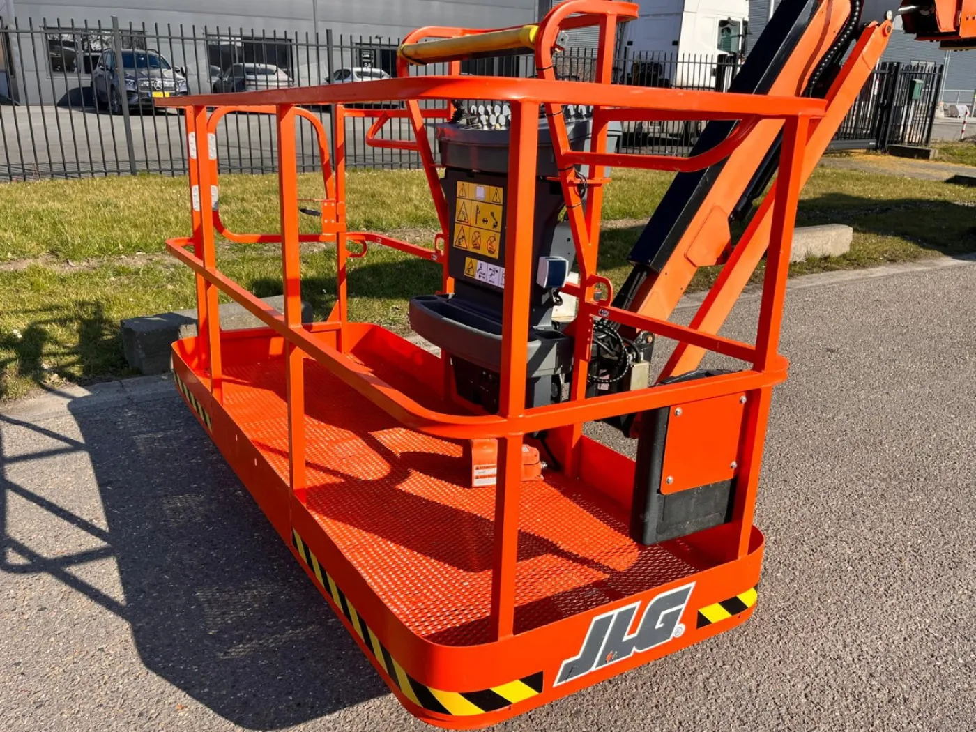 JLG 860SJ FOR RENT ONLY - 8