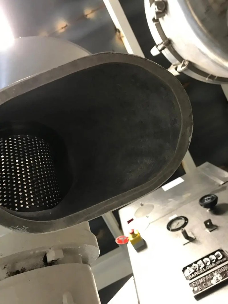 USED TR-100 CENTRIFUGAL SIEVER