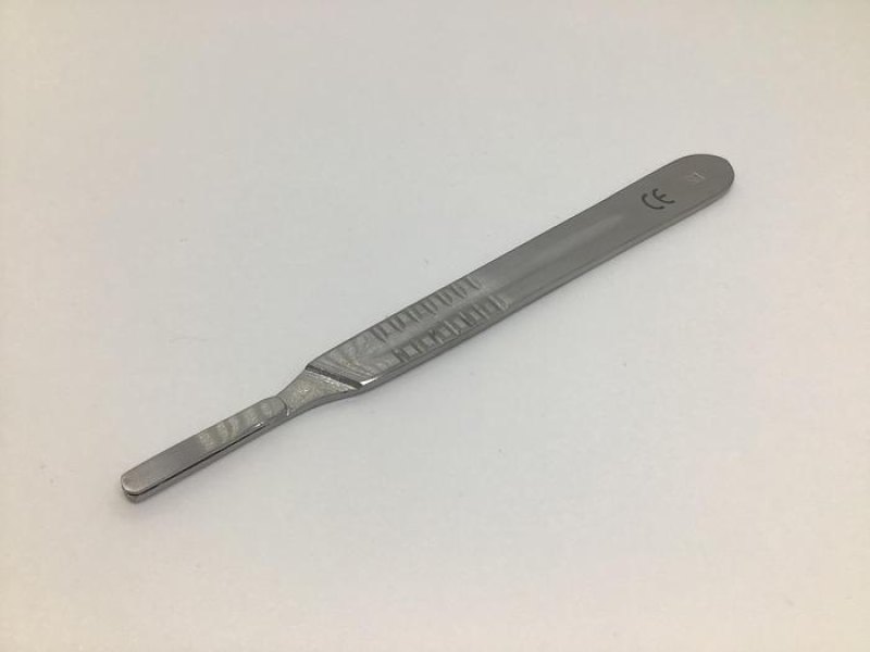 GB Medical Blade Handle No 4