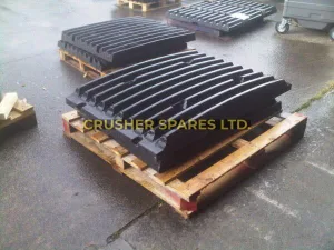 J6920000 /J6930000 | Extec® C10 | Sandvik® QJ240 / QJ241 | HD corrugated Jaw Plates |