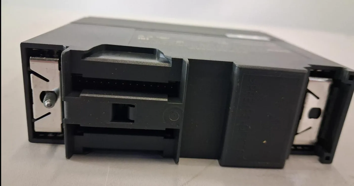 Siemens SIMATIC S7-1200 SM 1221 Digitalmodul 6ES7 221-1BH32-0XA0 - 5