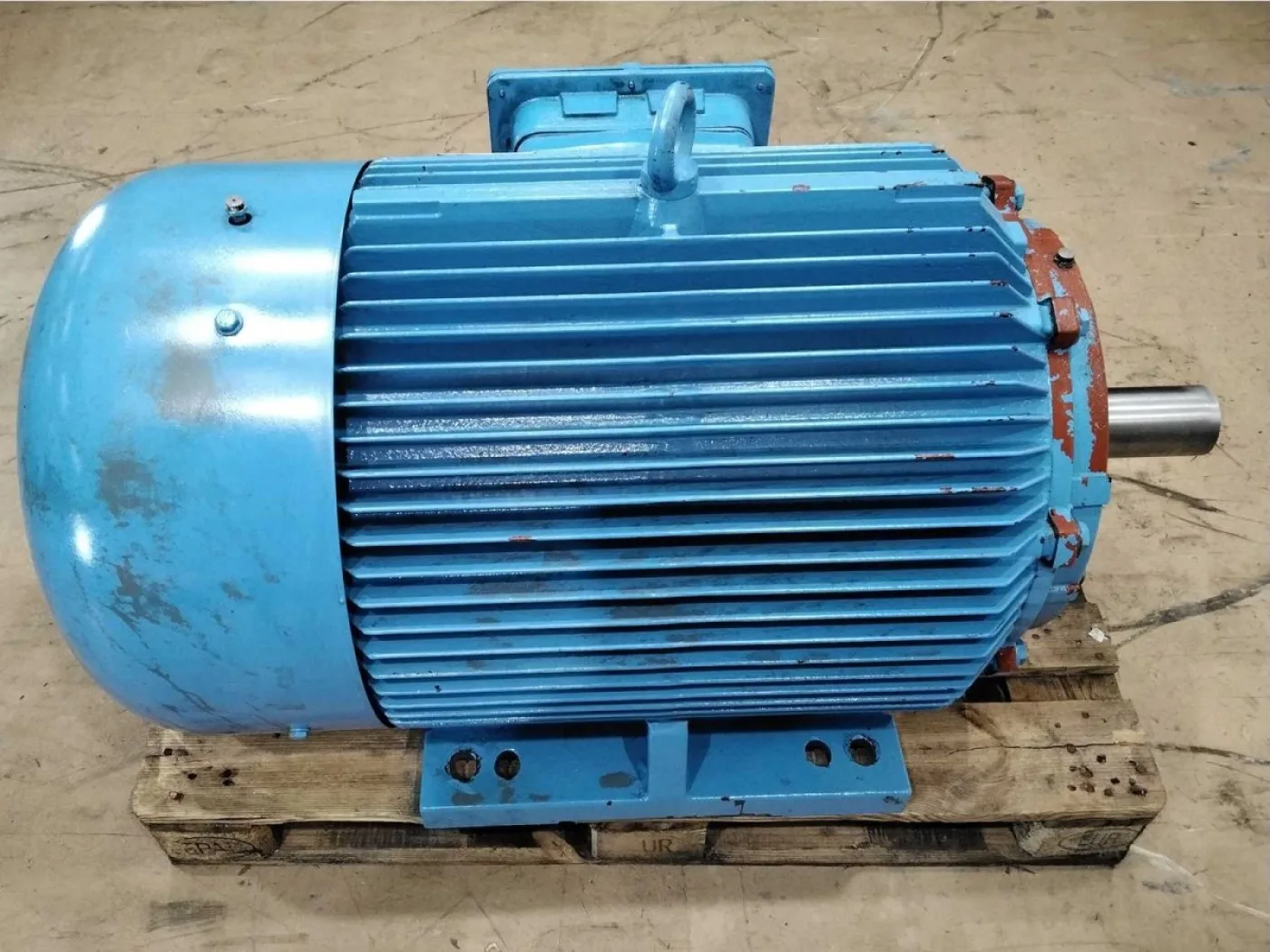 BOGE Elektromotor / Fußmotor KA7318M-BB01B-Z IEC 315M IMB3 - 2