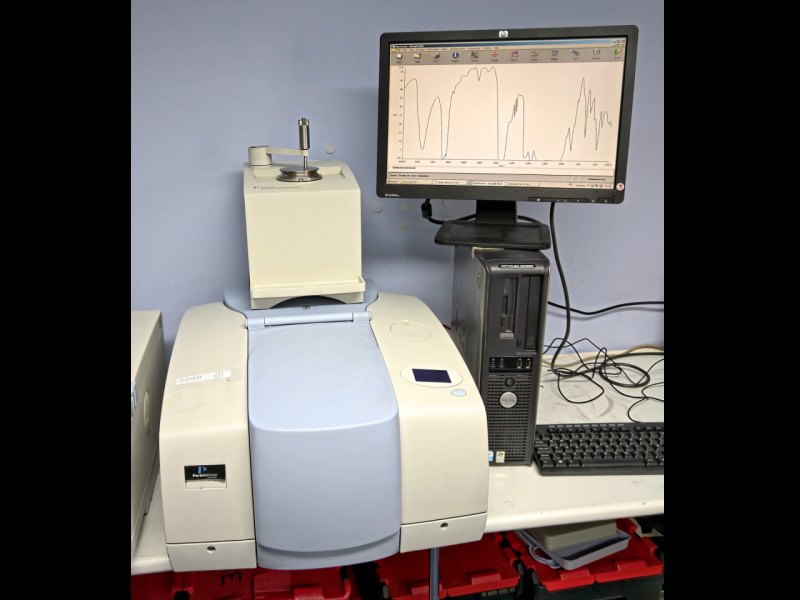 Perkin Elmer Spectrum 100 FTIR