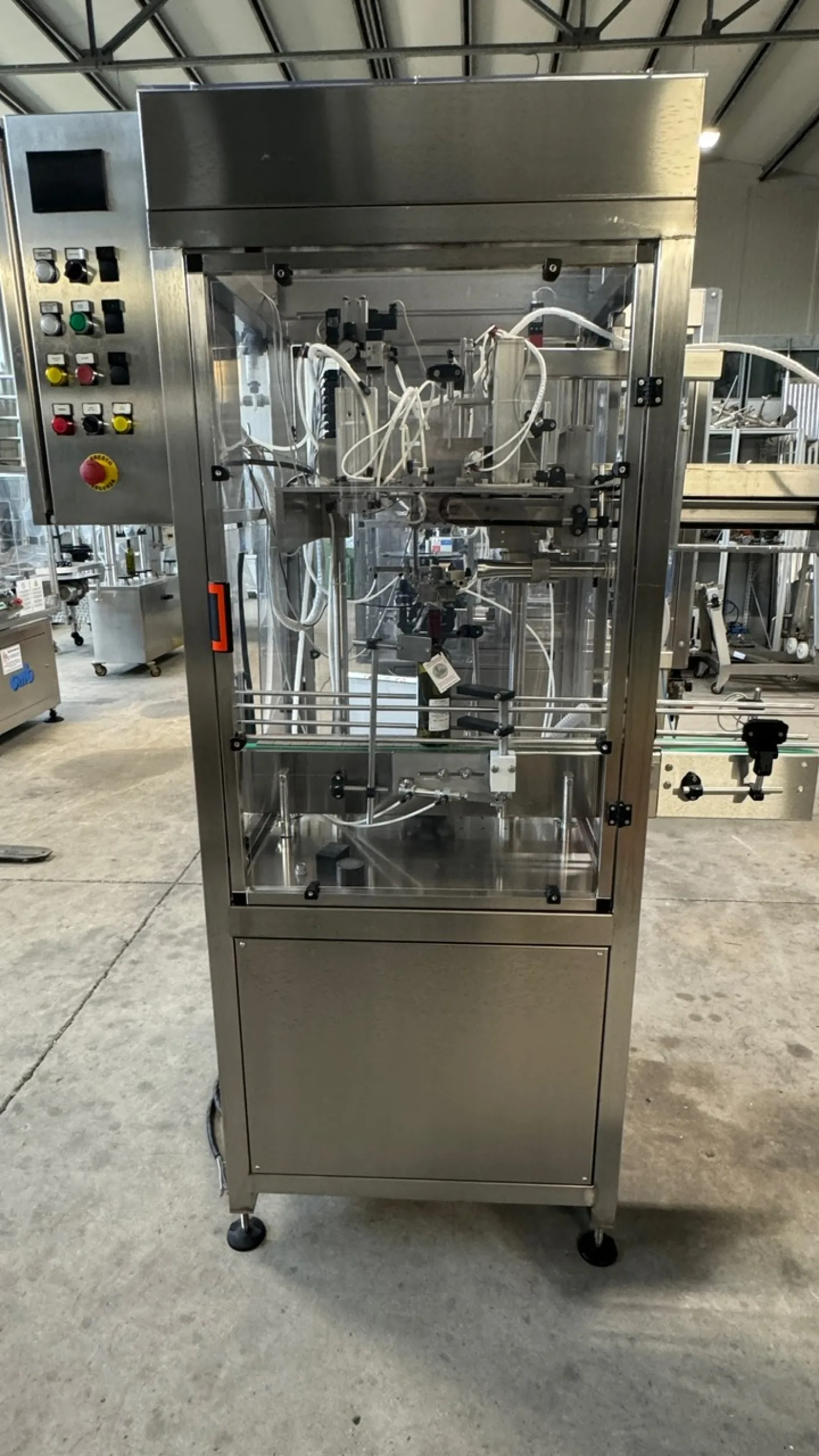 AUTOMATIC MACHINE FOR APPLYING PENDANTS/TAGS ON BOTTLES OF VARIOUS KINDS, PRIMEC BRAND, YEAR 2017, SECOND-HAND MACHINE - 3