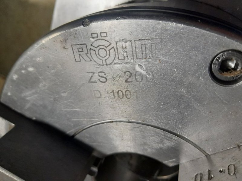 ZS 200 + Grundplatte RÖHM