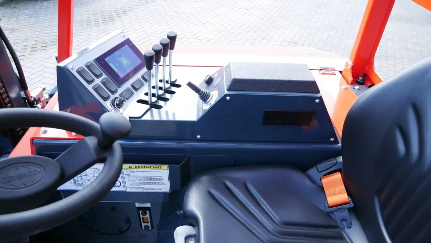 Combilift CBE40 - 2