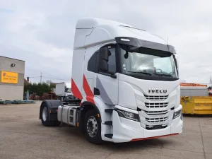 Iveco S-Way AT460S