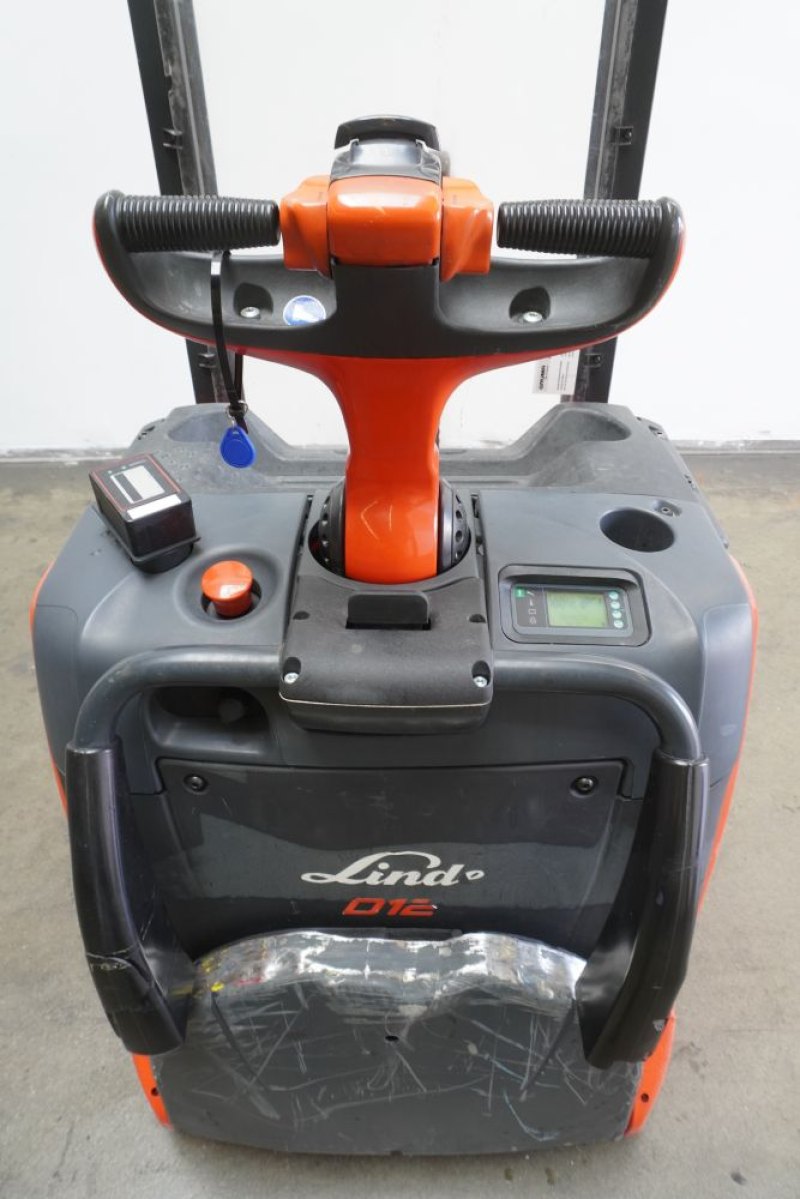 Hochhubwagen Linde D 12 AP 133 (2019)