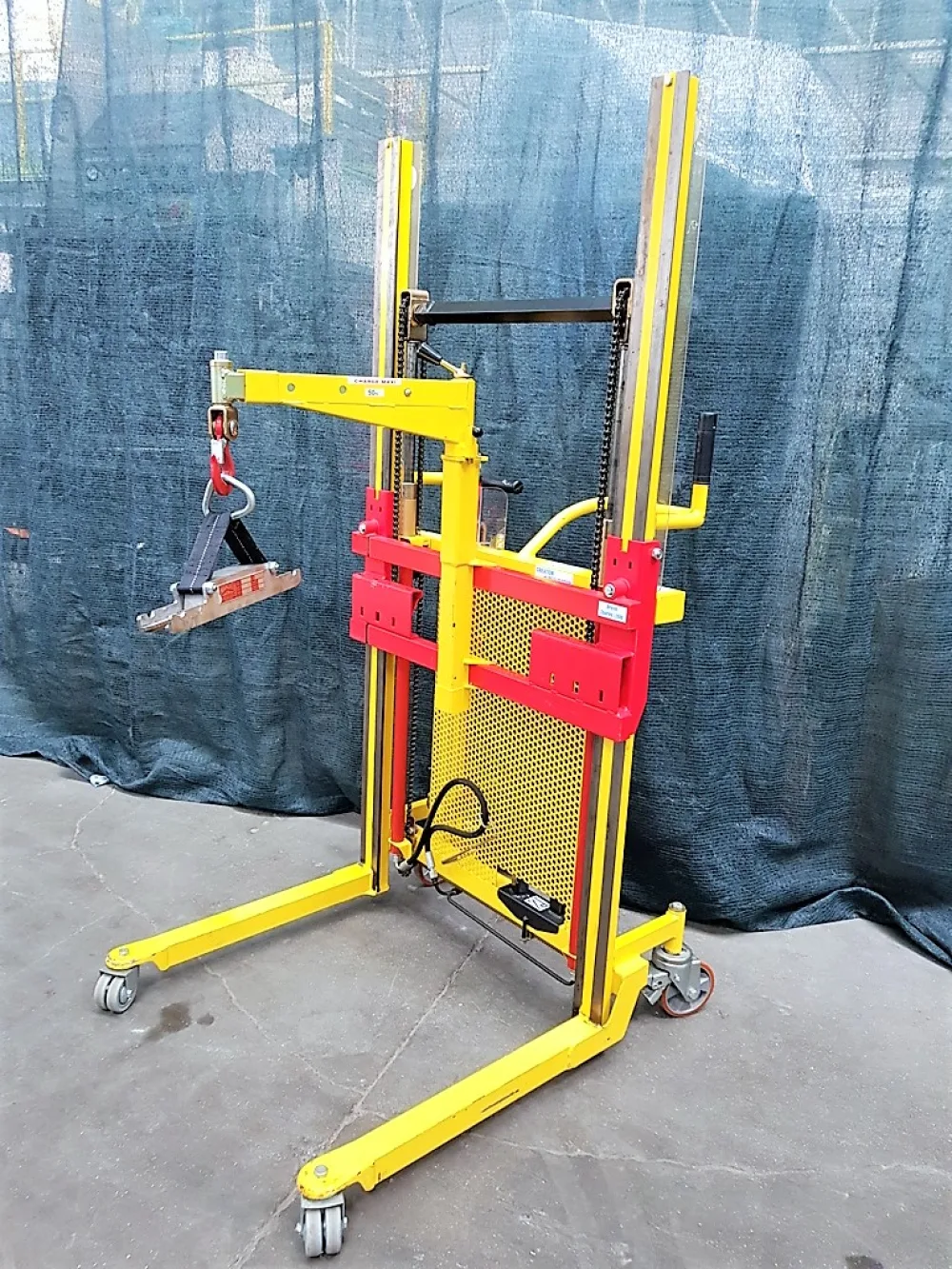 CARRELLO ELEVATORE IDRAULICO – MANUVIT MANUTENTION MOD. ELEVATORE