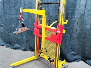 CARRELLO ELEVATORE IDRAULICO – MANUVIT MANUTENTION MOD. ELEVATORE