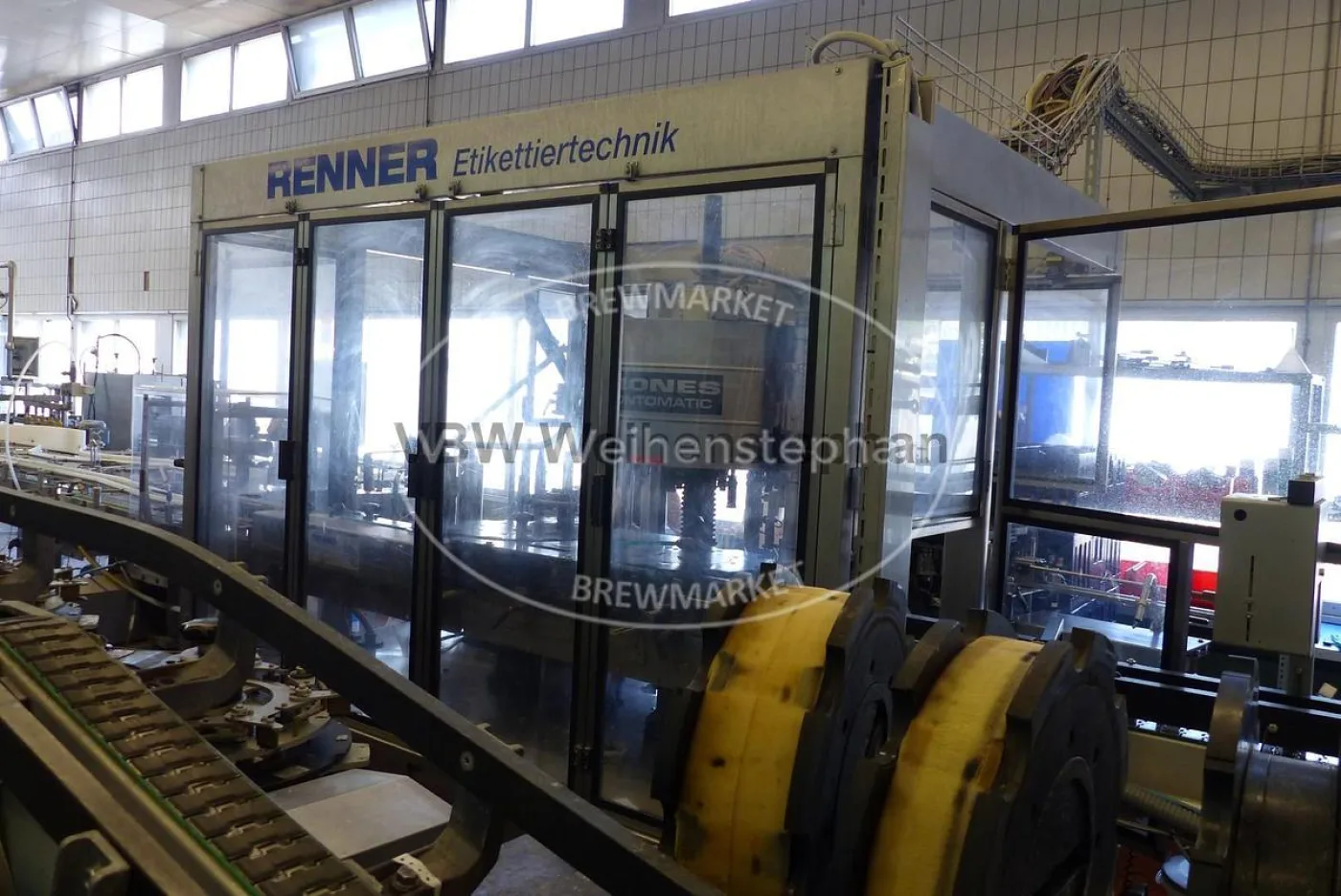Bottle labelling machine - 1