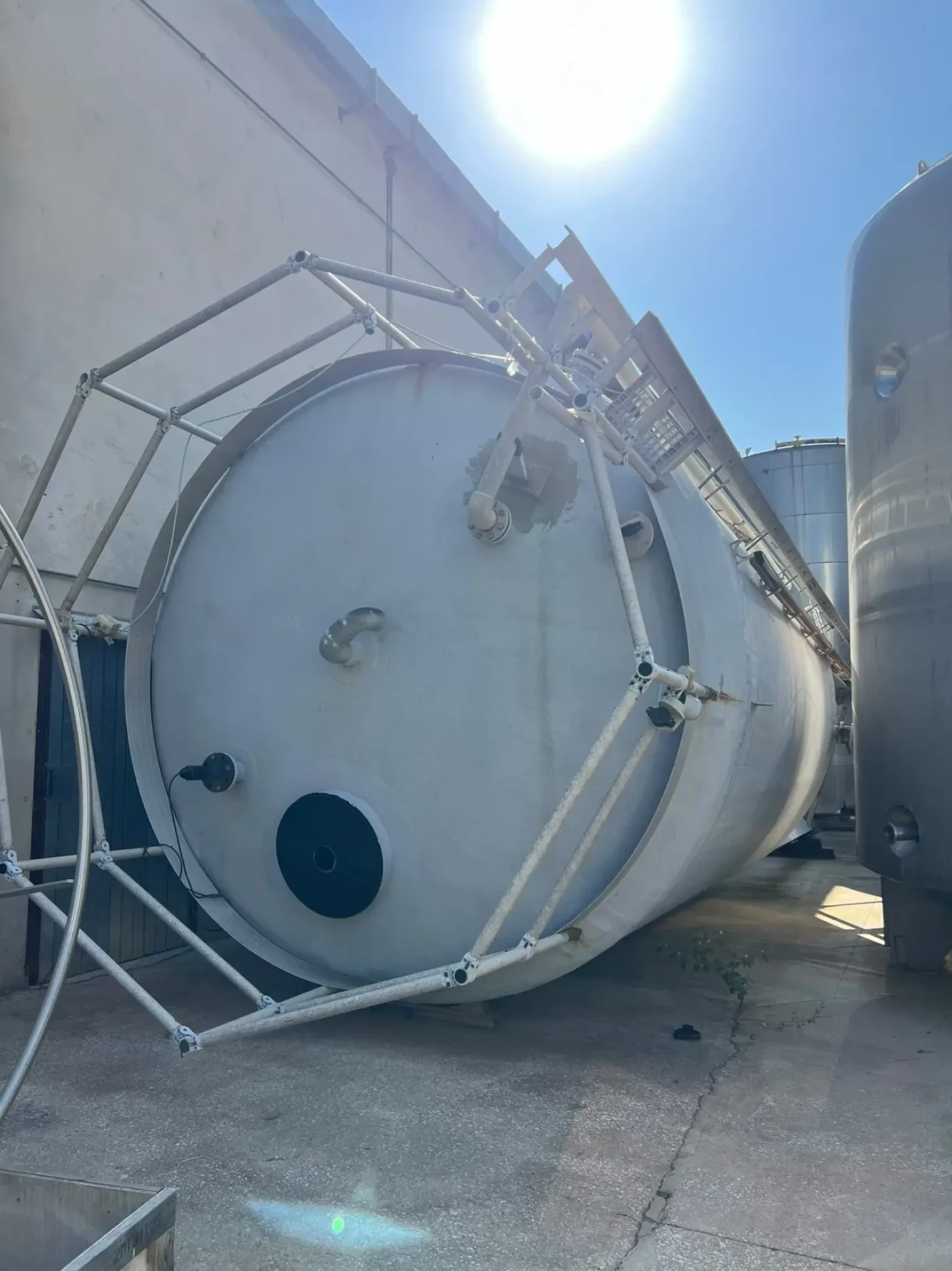 USED FIBREGLASS TANK - 2