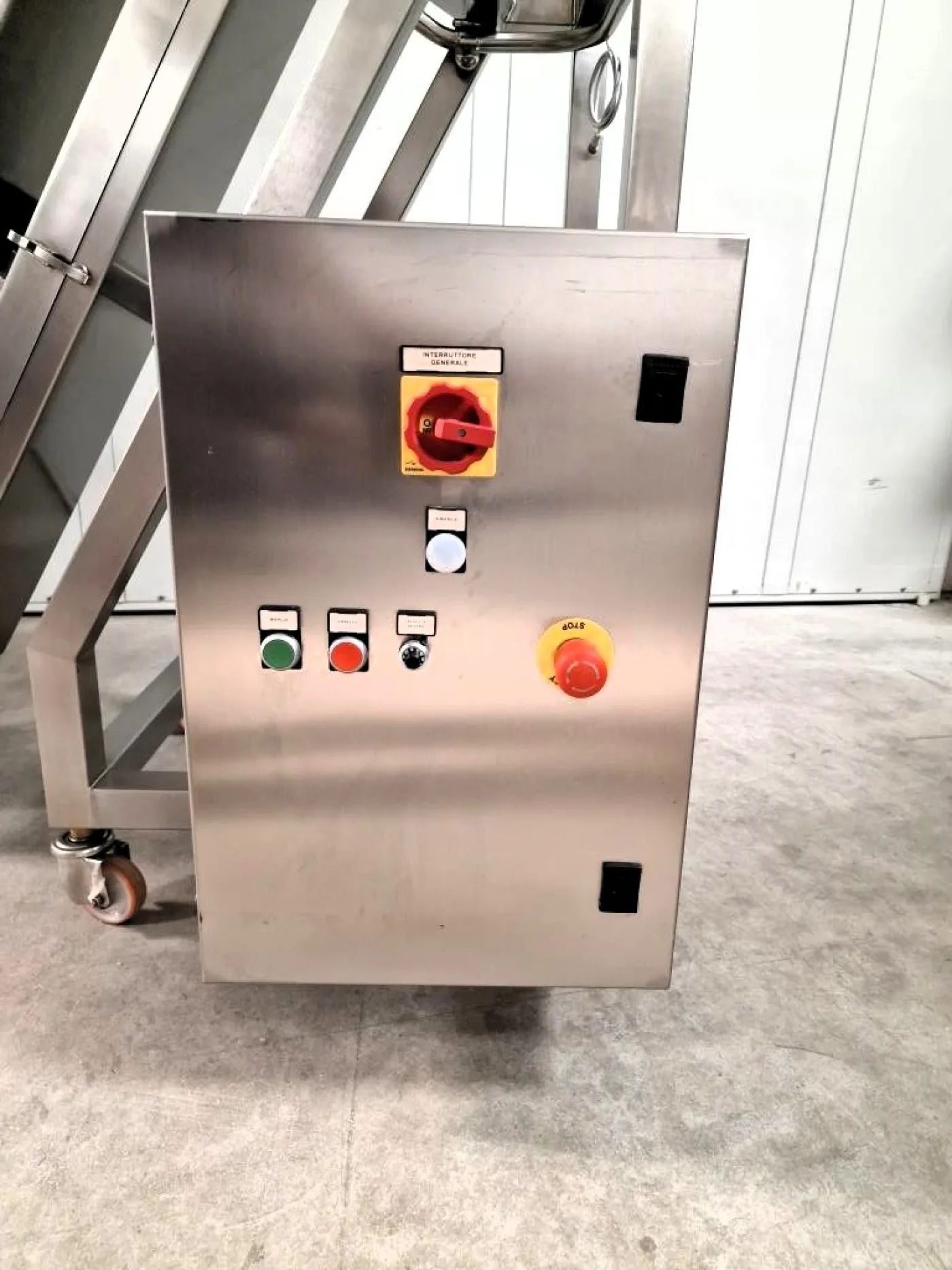ELEVATORE FLACONI – SIEMPHARMA – MOD. ELV2000 - 8