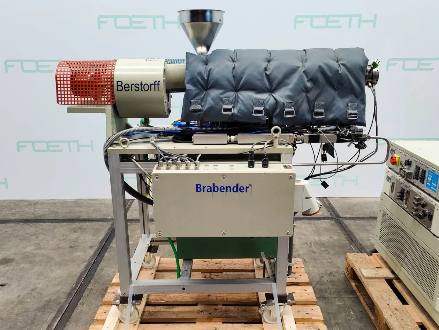 Berstorff DSE25/32D - Double screw extruder - 4