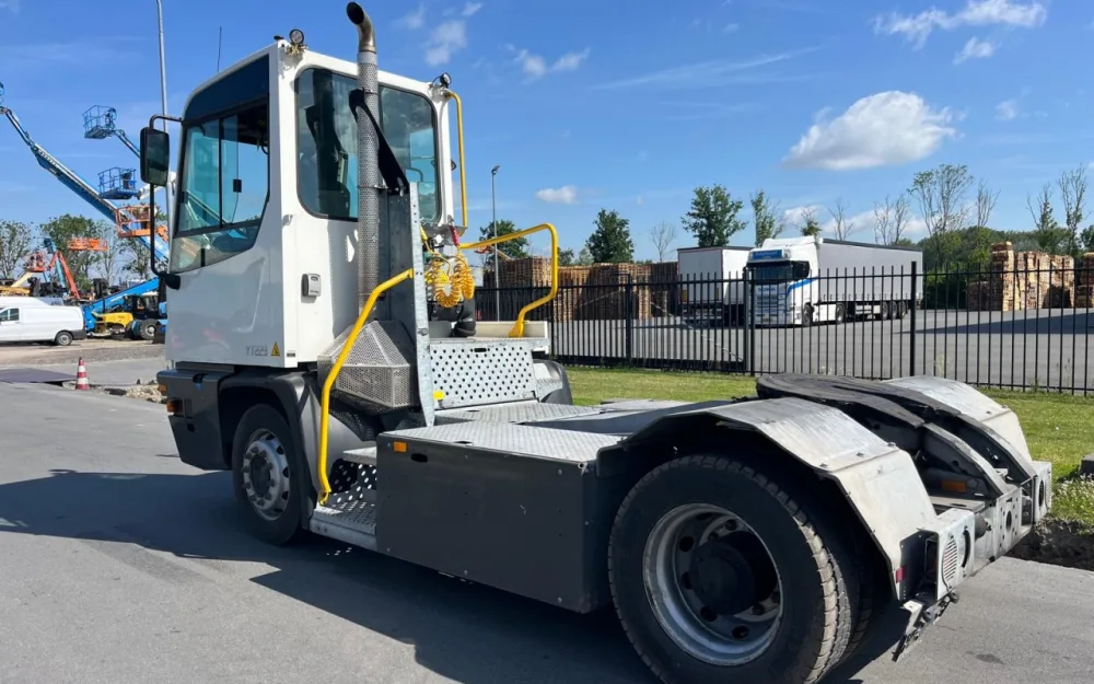 Terberg YT 223