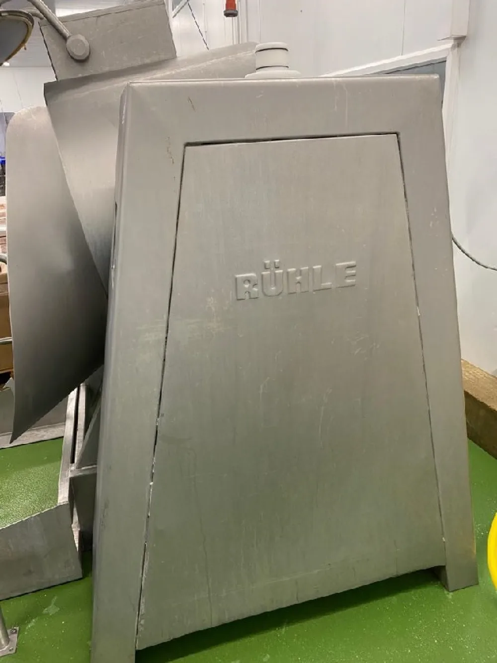 Ruhle MKR 600 Vacuum Tumbler