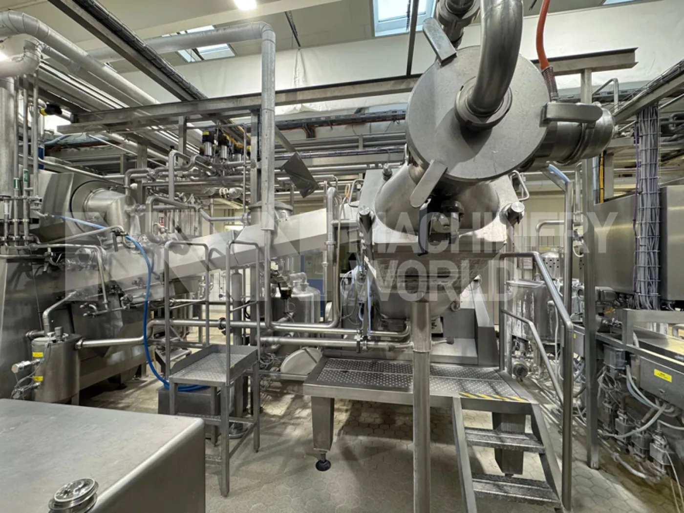 6,000kg per hour Simon Freres MD1230VR Continuous Butter Churn with Simplistock SV2 25kg Bulk Butter Packer - 3