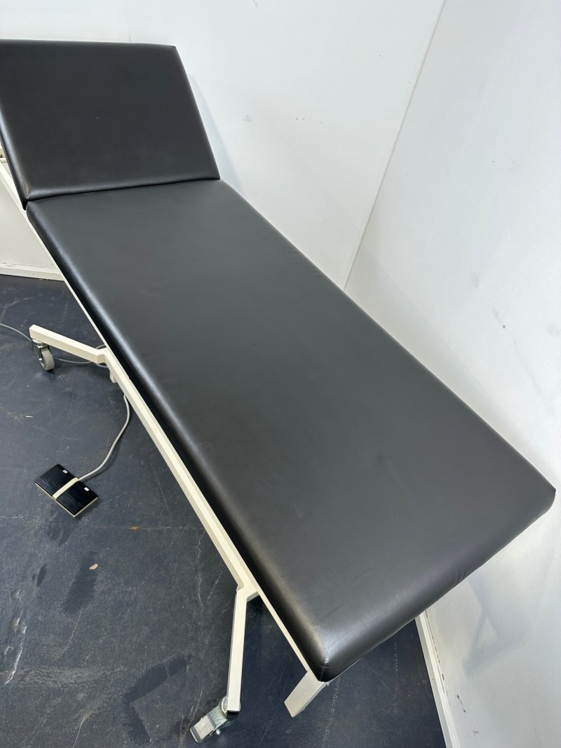 OP-Liege Eron HG-89 E Höhenverstellbar mit Fußschalter