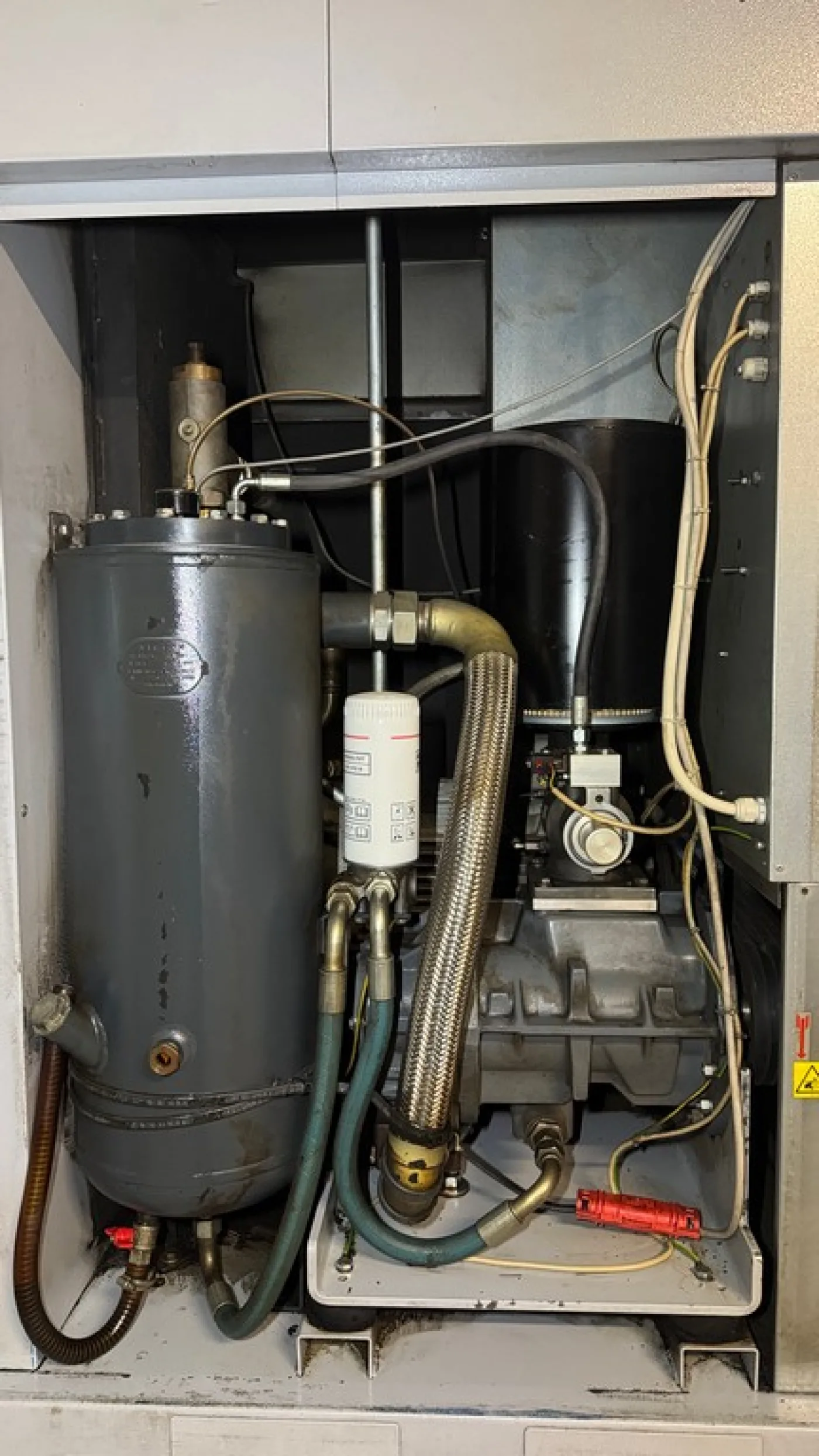 CECCATO ROTARY SCREW COMPRESSOR MODEL SCN 60/8 IVR, SECOND-HAND MACHINE - 3
