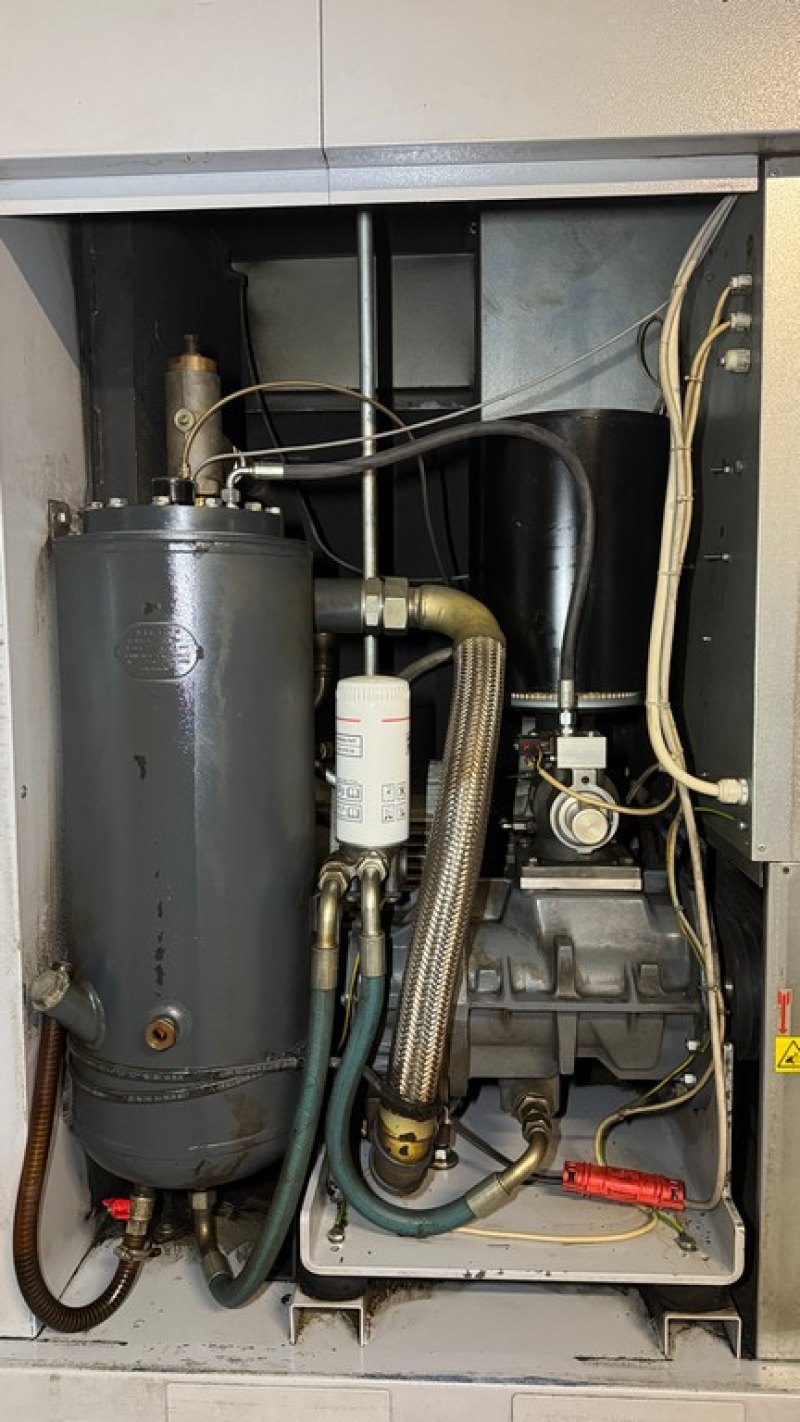CECCATO ROTARY SCREW COMPRESSOR MODEL SCN 60/8 IVR, SECOND-HAND MACHINE