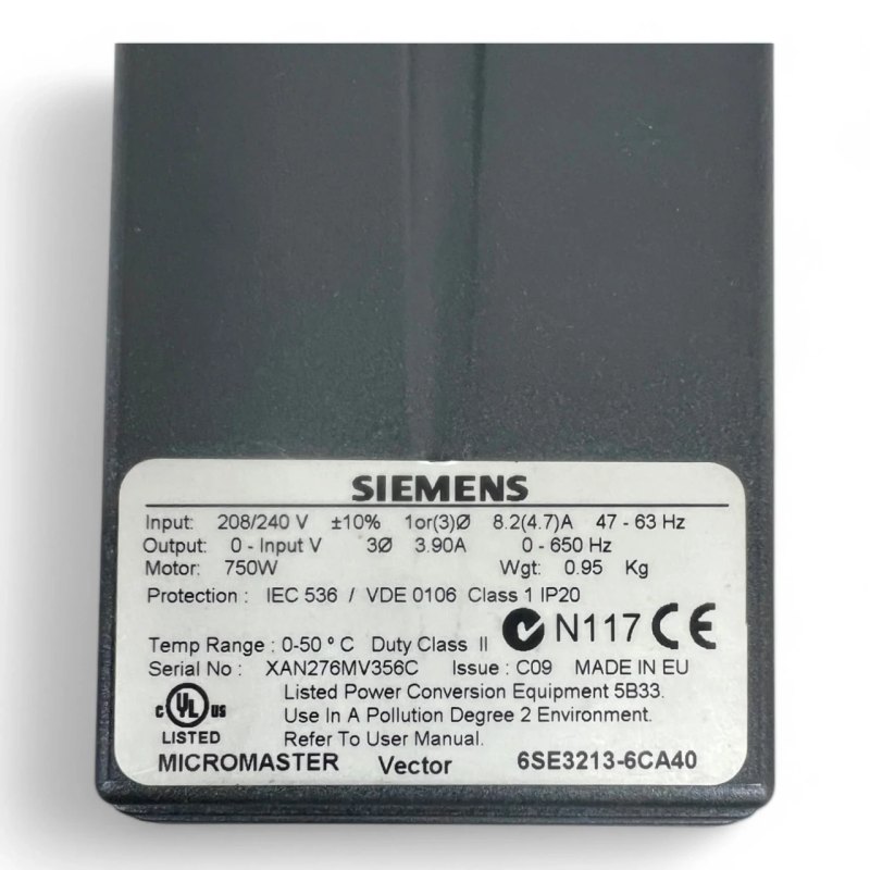 Siemens MICROMASTER Vector 6SE3213-6CA40 Frequenzumrichter