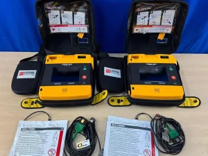 Physio Control Lifepak 1000 Defibrillator REF 320371500491 YOM: 2018