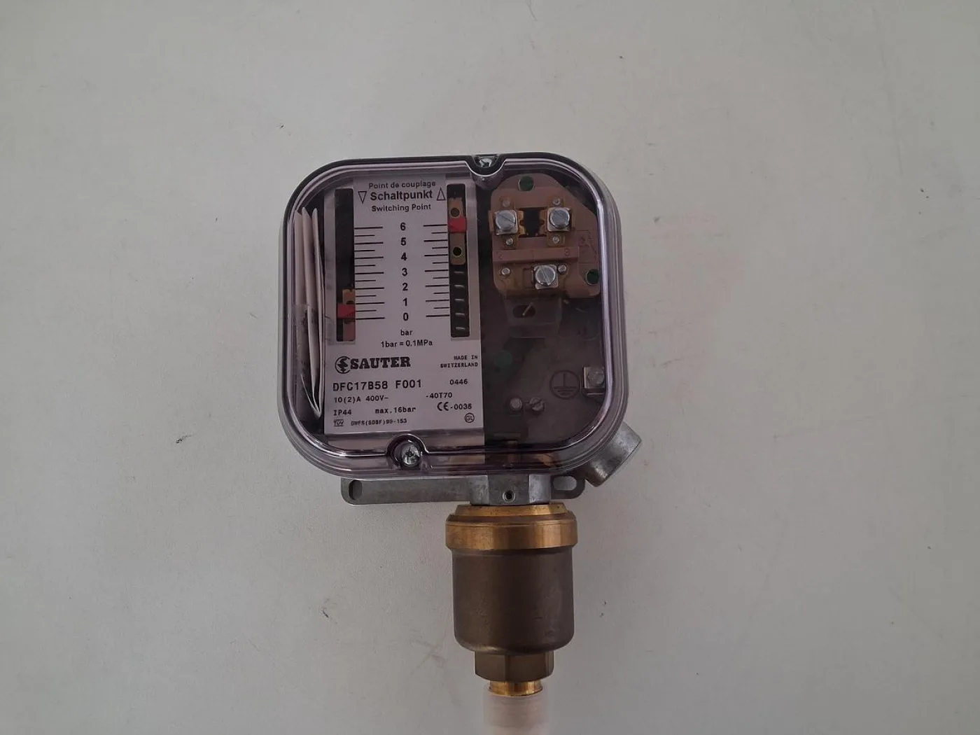 Sauter DFC17B58 F001 Druckschalter - 3