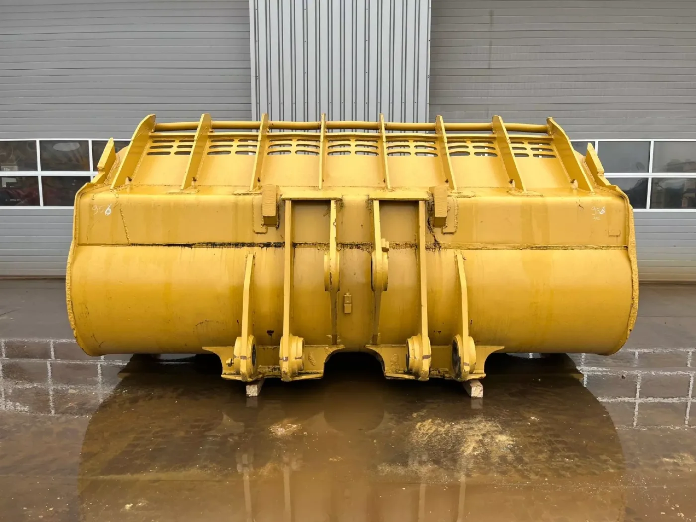 Bucket Caterpillar 990 - 2