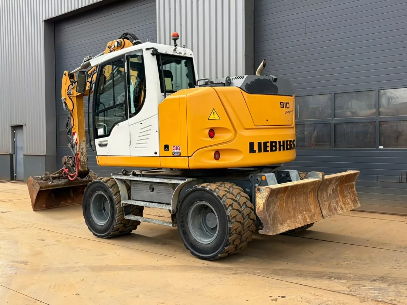 Liebherr 910 Compact - 6