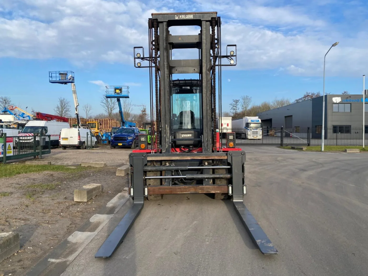 Kalmar DCG120-6 - 7