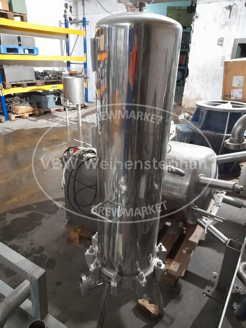 Trap filter housing